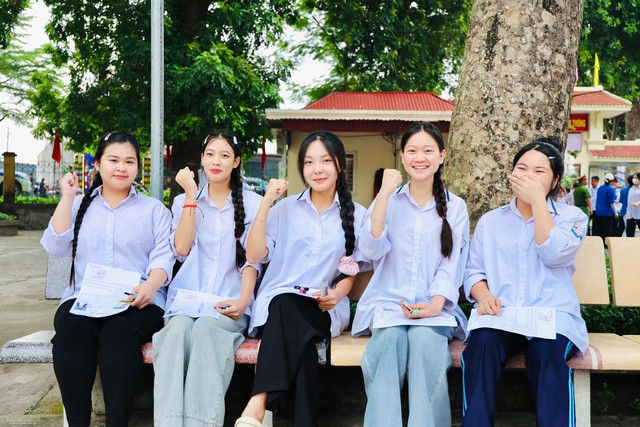 THI TỐT NGHIỆP THPT 2026: Đề thi môn Ngữ văn và những gợi ý đáp án- Ảnh 2.
