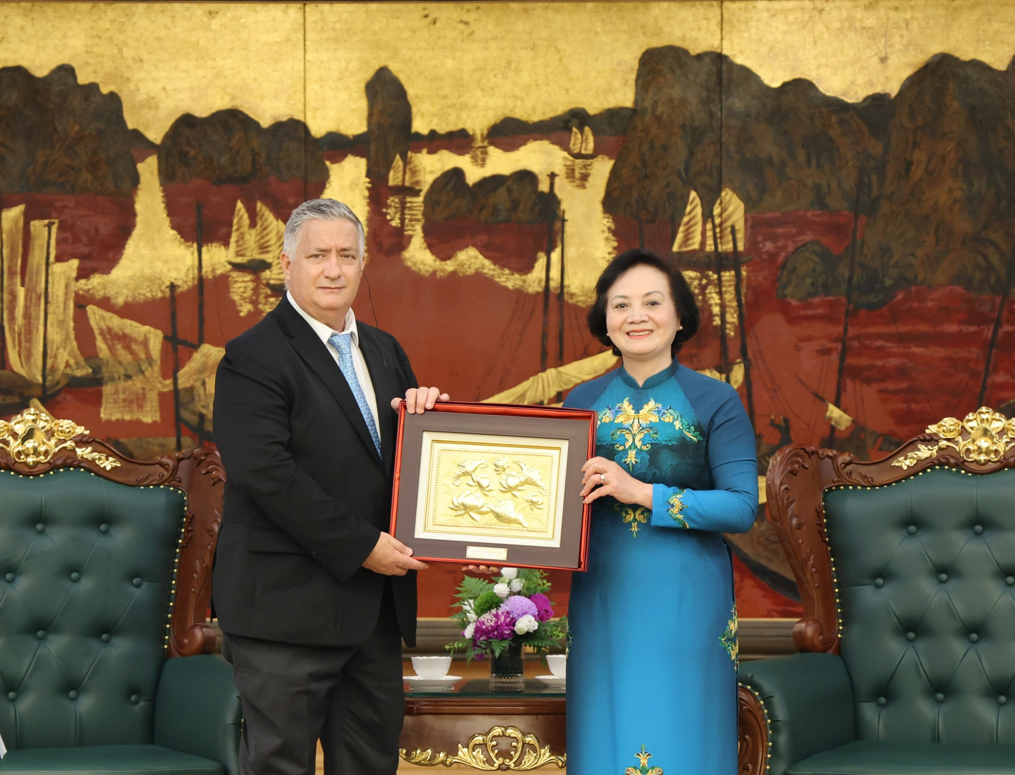 Tăng cường hợp tác Việt Nam-Hoa Kỳ trong giải mã tư liệu, tìm kiếm hài cốt liệt sĩ- Ảnh 4.