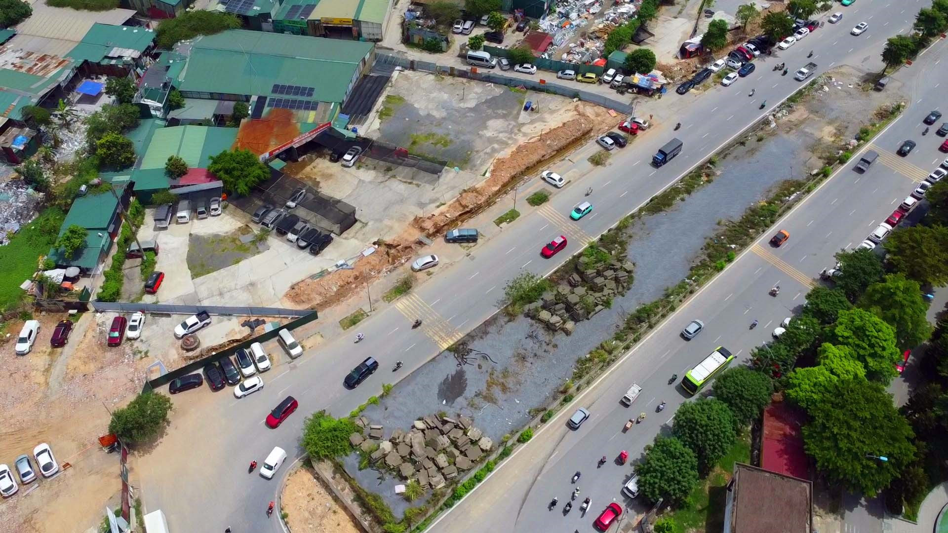 Giải phóng mặt bằng tại nút giao Phạm Tu