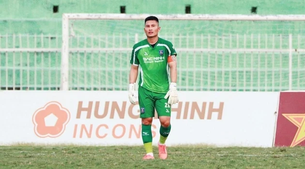 Thủ môn Huỳnh Tuấn Linh góp công lớn giúp Bắc Ninh FC giành vé thăng hạng V.League 2026/27.