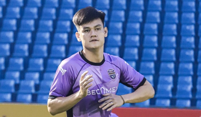 Hồ Tấn Tài chia tay Becamex TP.HCM sau mùa giải 2025/26