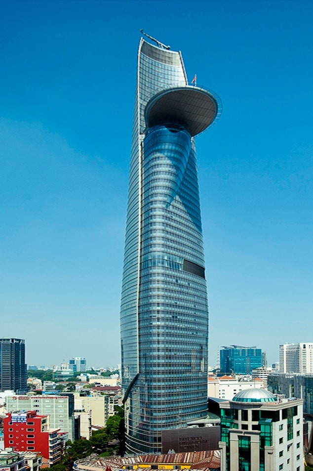 Thiết kế độc đáo của Bitexco Financial Tower với sân đỗ trực thăng