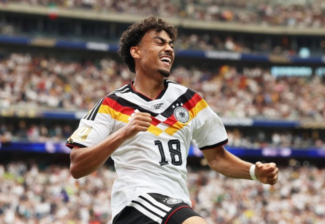 Nathaniel Brown tỏa sáng ở World Cup 2026.