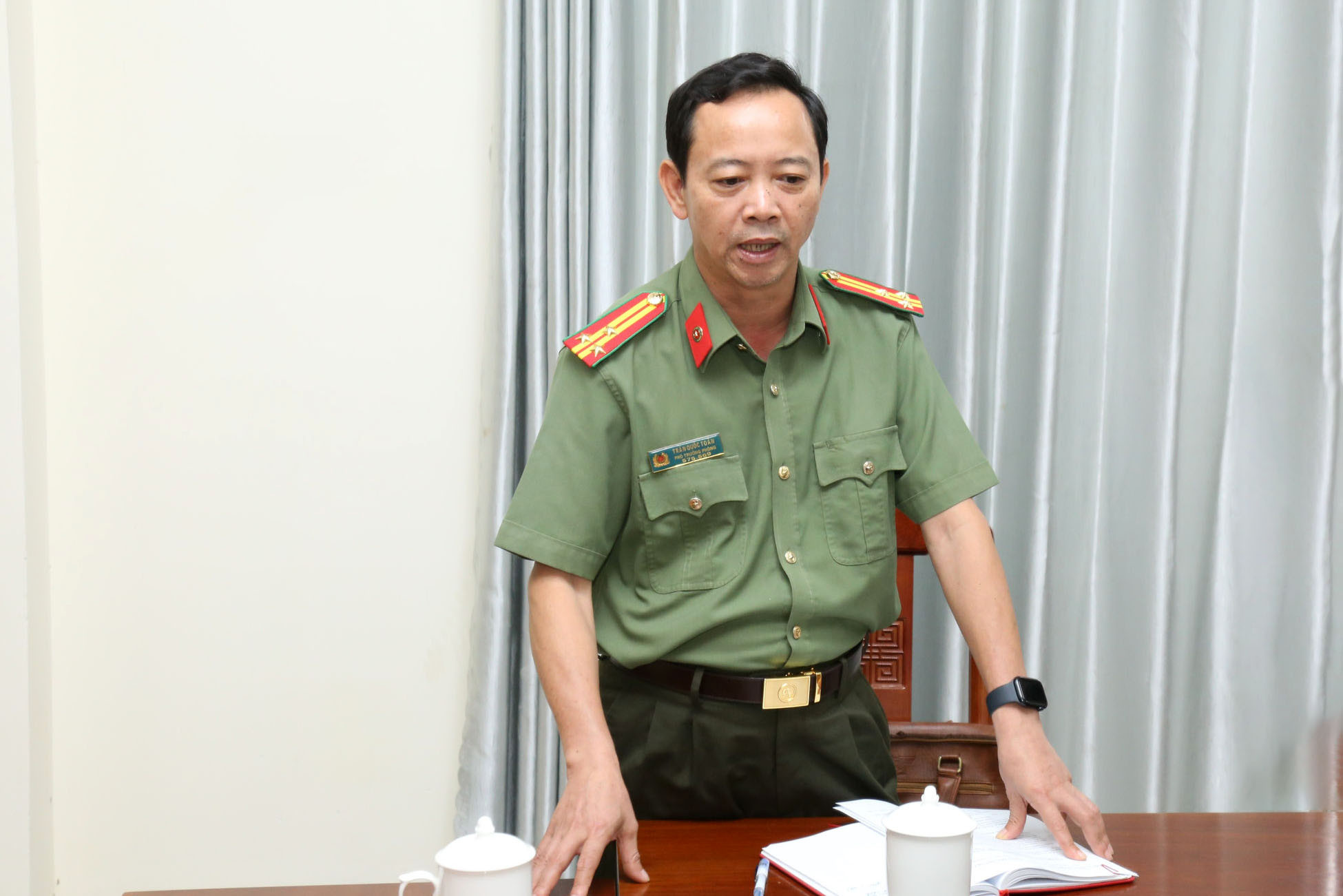 thuong-ta-tran-quoc-toan-pho-truong-phong-px03-cong-an-tinh-lam-dong-phat-bieu-tai-buoi-lam-viec(1).jpg