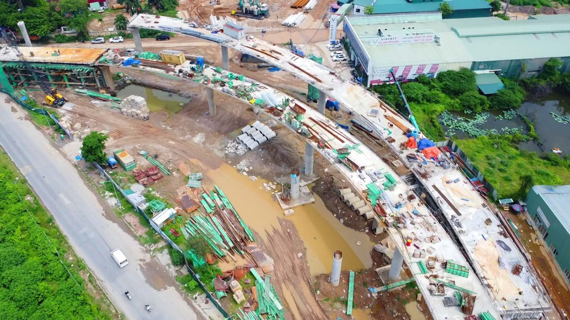 Hai nhịp cầu nhánh 4 đã hoàn thành kết cấu