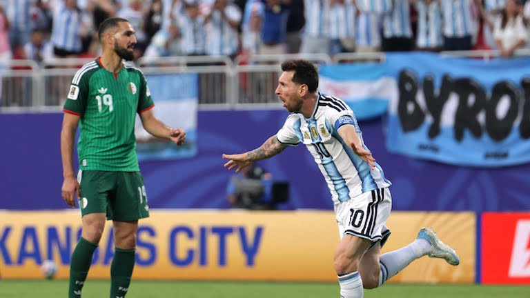 Lionel Messi ăn mừng bàn thắng lịch sử tại World Cup 2026.