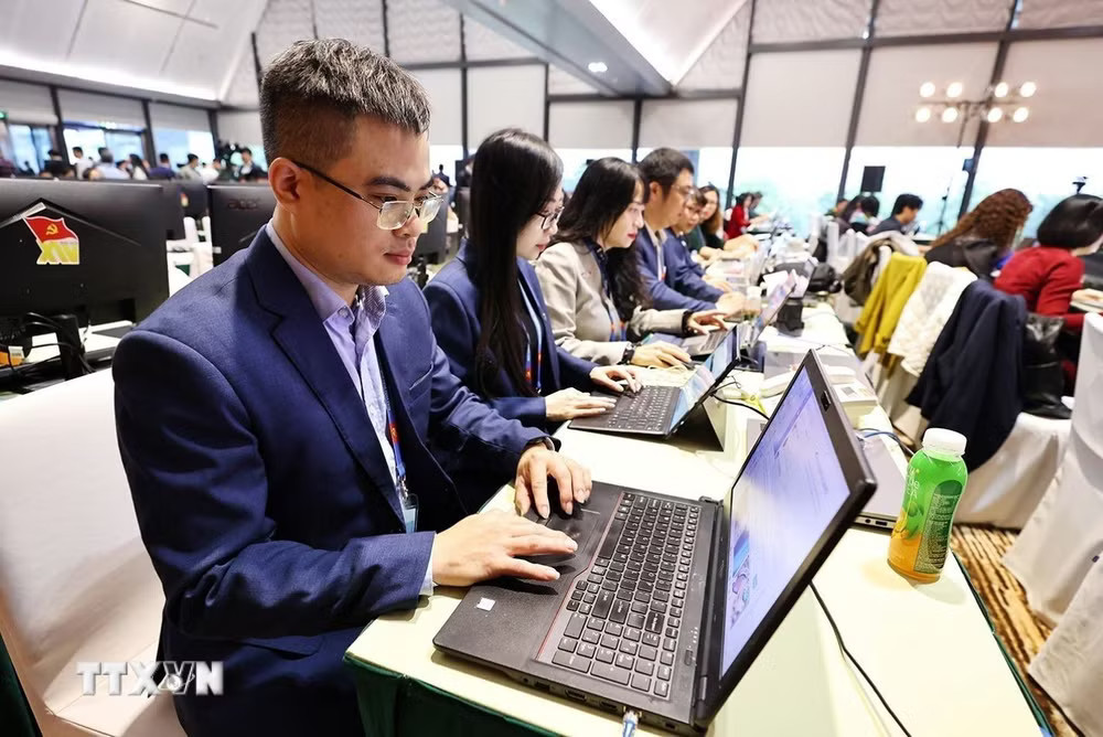 ttxvn-phong-vien-tac-nghiep-dai-hoi-dang-1.jpg