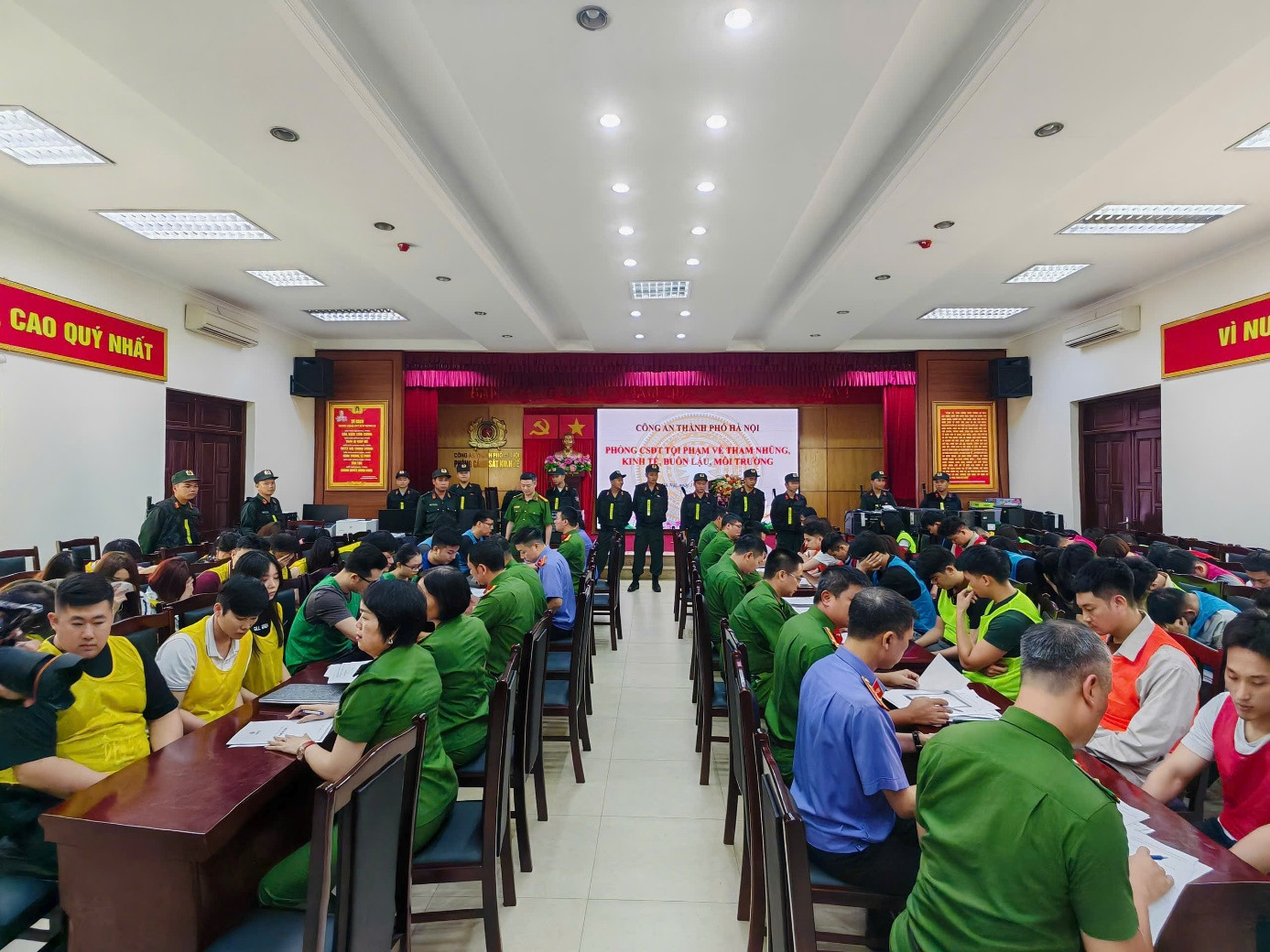 Các bị can liên quan đến vụ án lừa đảo gói nghỉ dưỡng bị khởi tố