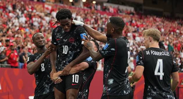 Tiền đạo Jonathan David ăn mừng bàn thắng vào lưới Qatar tại World Cup 2026.