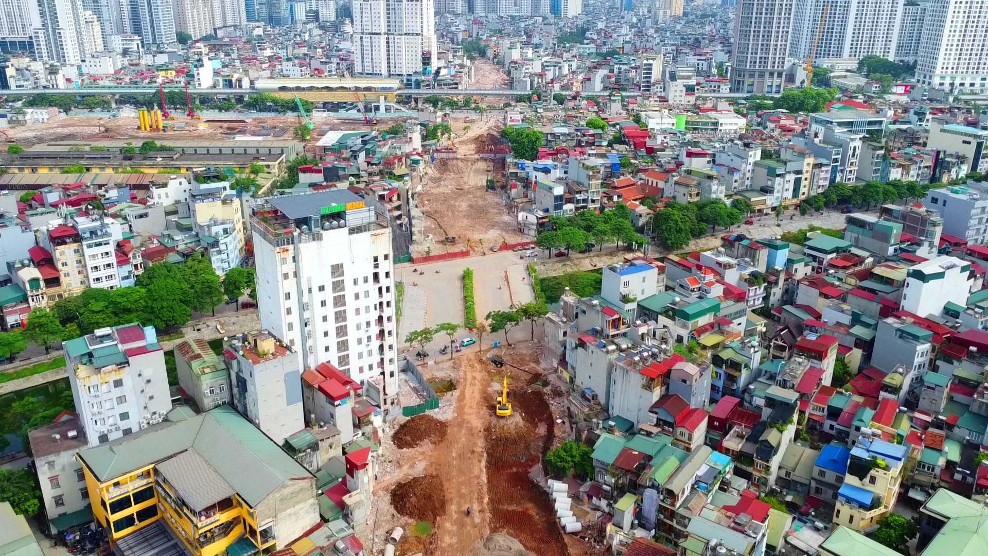 Khu vực nút giao Nguyễn Trãi đang được dọn dẹp mặt bằng