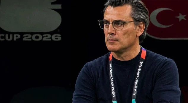 HLV Vincenzo Montella đứng trước sức ép từ chức sau thất bại của Thổ Nhĩ Kỳ tại World Cup 2026.