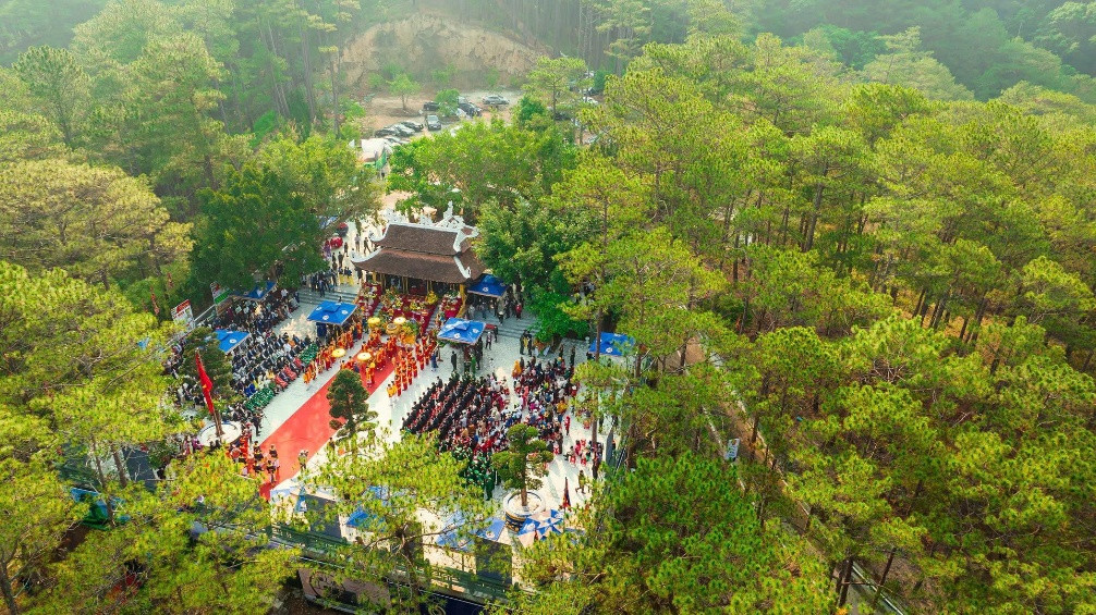 Đền Quốc Tổ Prenn