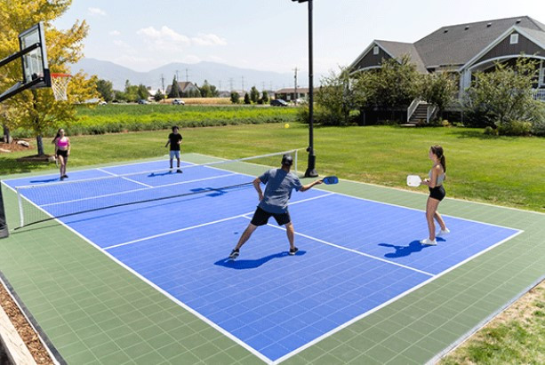 Người chơi duy trì thói quen tập luyện pickleball thường xuyên