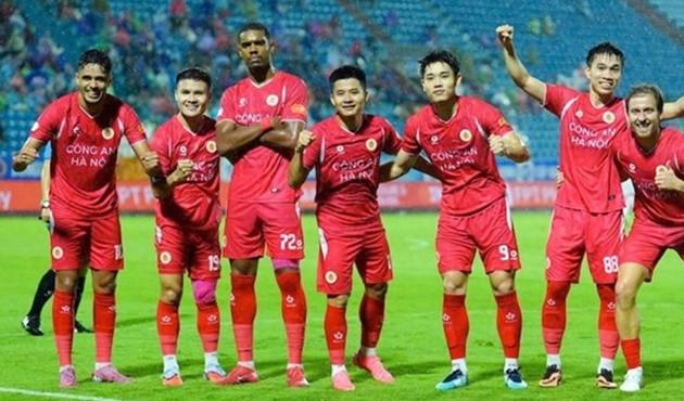 CAHN đang sở hữu đội hình có nhiều hảo thủ.