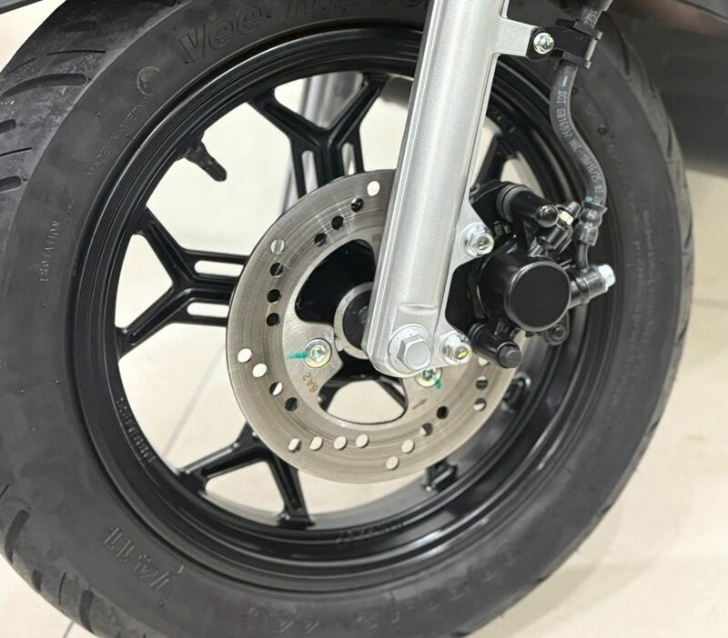 Hệ thống phanh trên VinFast Evo Grand Lite