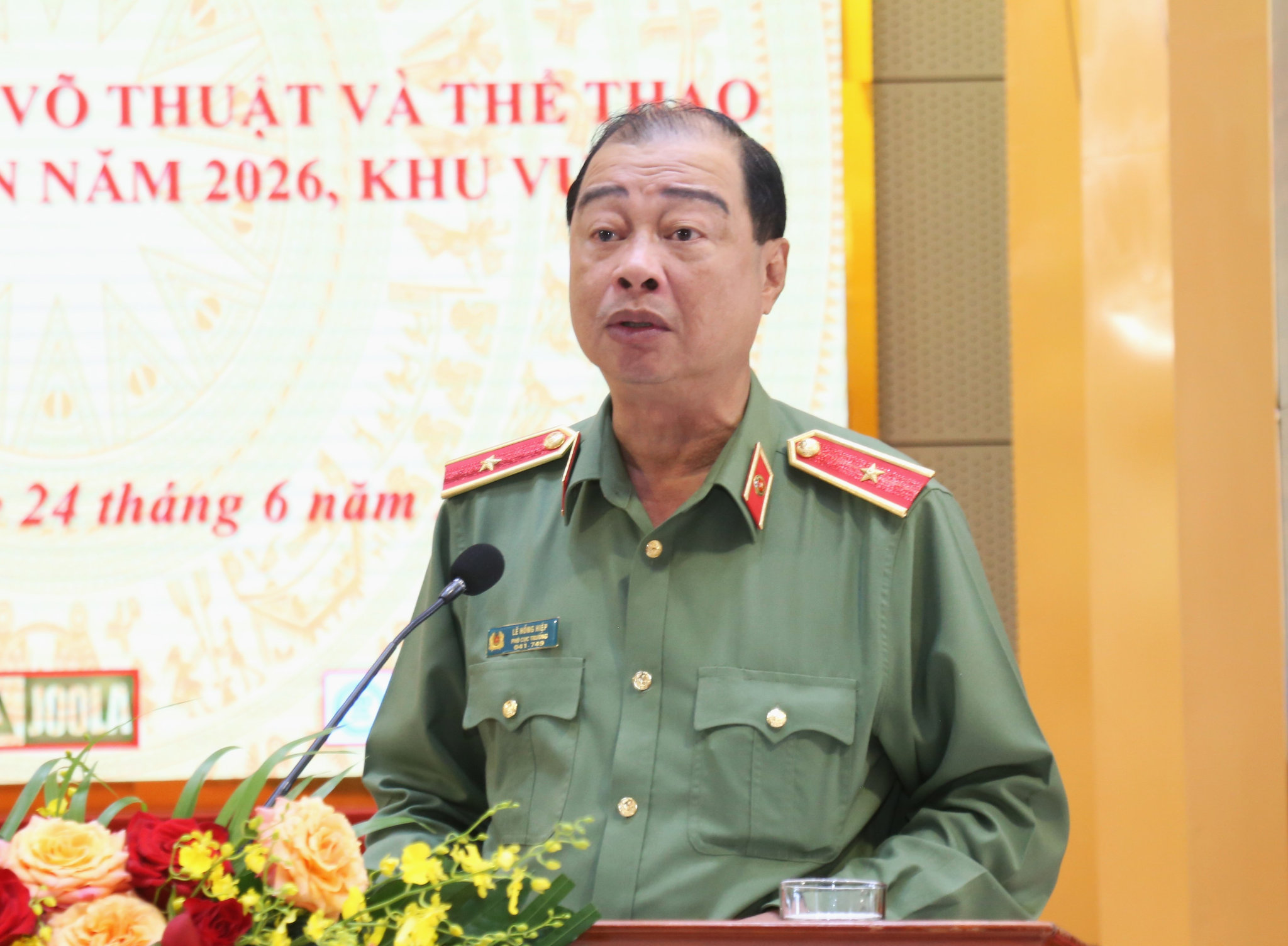 Công an nhân dân (2)