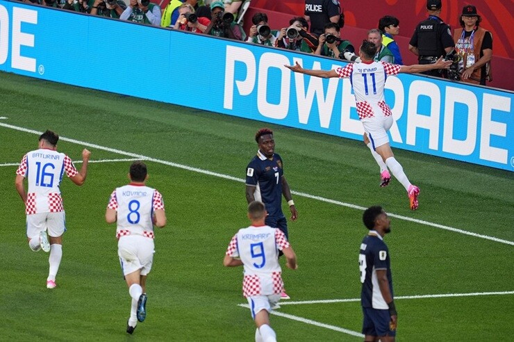 Croatia tiễn Panama rời World Cup bằng chiến thắng tối thiểu