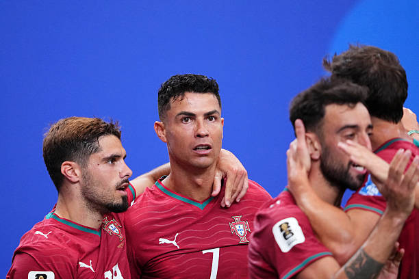 Cristiano Ronaldo ăn mừng bàn thắng lịch sử tại World Cup 2026.