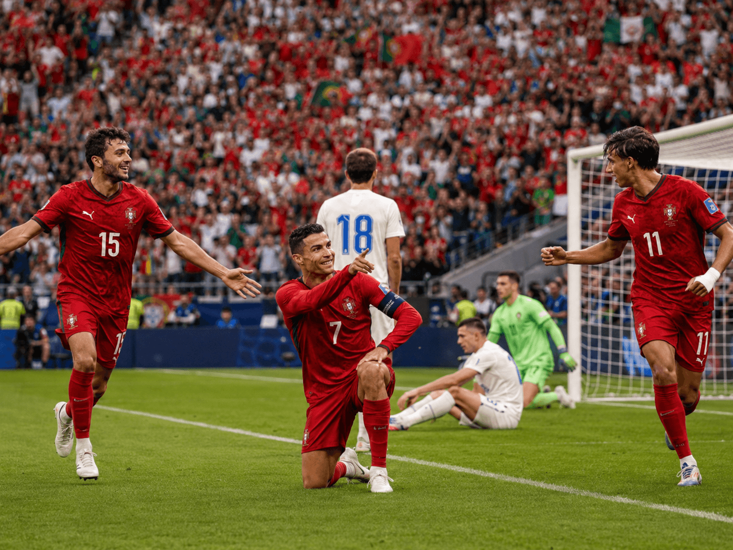 Khusanov phản lưới, Bồ Đào Nha dẫn 4-0