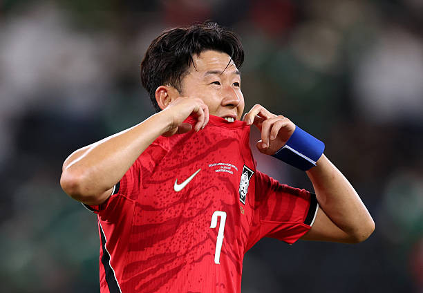 Son Heung-min bất ngờ ngồi dự bị trong trận đấu với Nam Phi tại World Cup 2026.