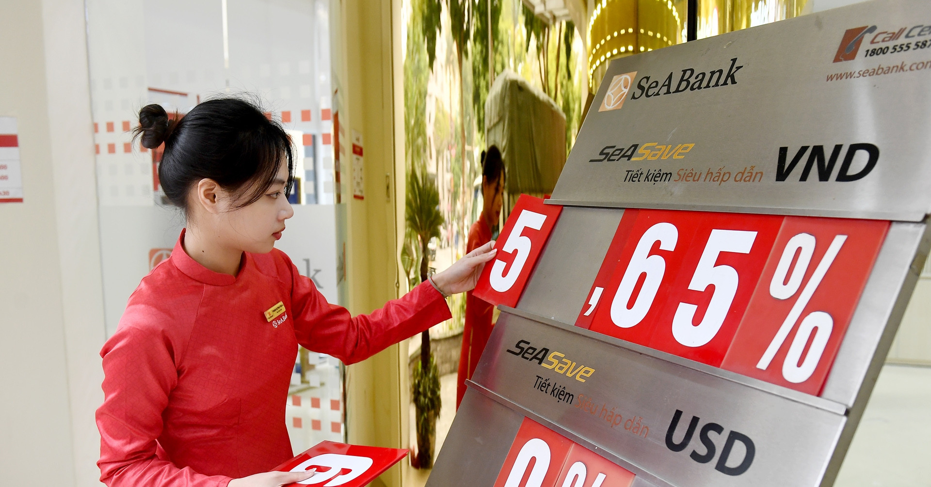 Biểu đồ lãi suất ngân hàng đang có xu hướng hạ nhiệt trong tháng 6/2026