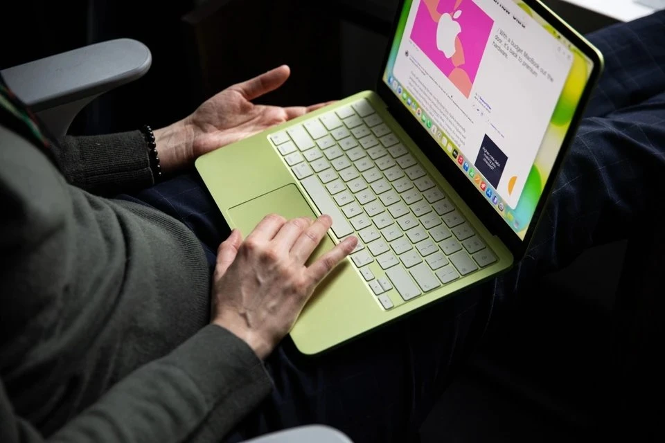 Apple tìm cách mua chip nhớ từ CXMT để giảm chi phí sản xuất MacBook và iPad