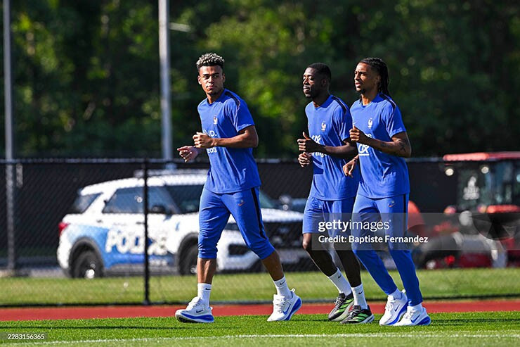 Marcus Thuram vẫn đang phải tập riêng do chấn thương bắp chân