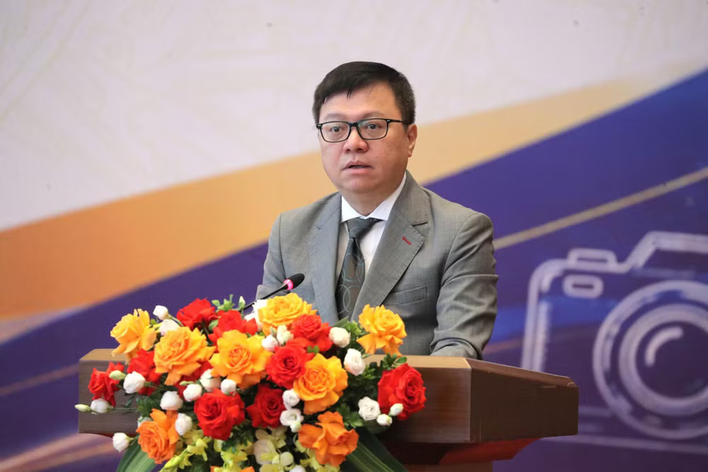 dien-dan-bao-chi2-3.jpg