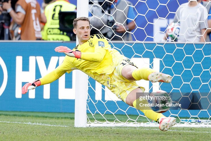 Thủ môn Manuel Neuer trong màu áo đội tuyển Đức tại World Cup 2026