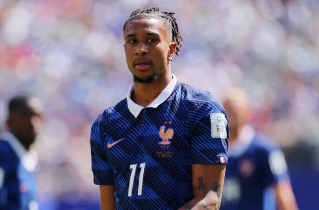 Michael Olise đang trở thành tâm điểm của thị trường chuyển nhượng sau màn trình diễn tại World Cup 2026.