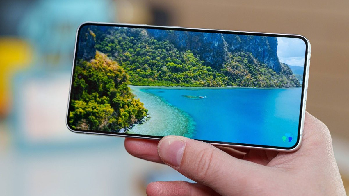 Samsung sẽ không sử dụng màn hình BOE cho dòng Galaxy S27