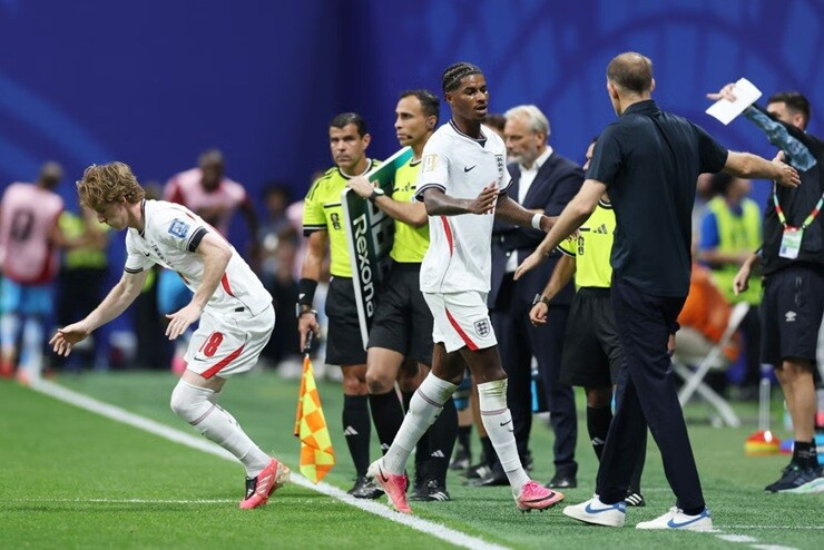 Những sự thay đổi người của Tuchel đã giúp tuyển Anh xoay chuyển cục diện