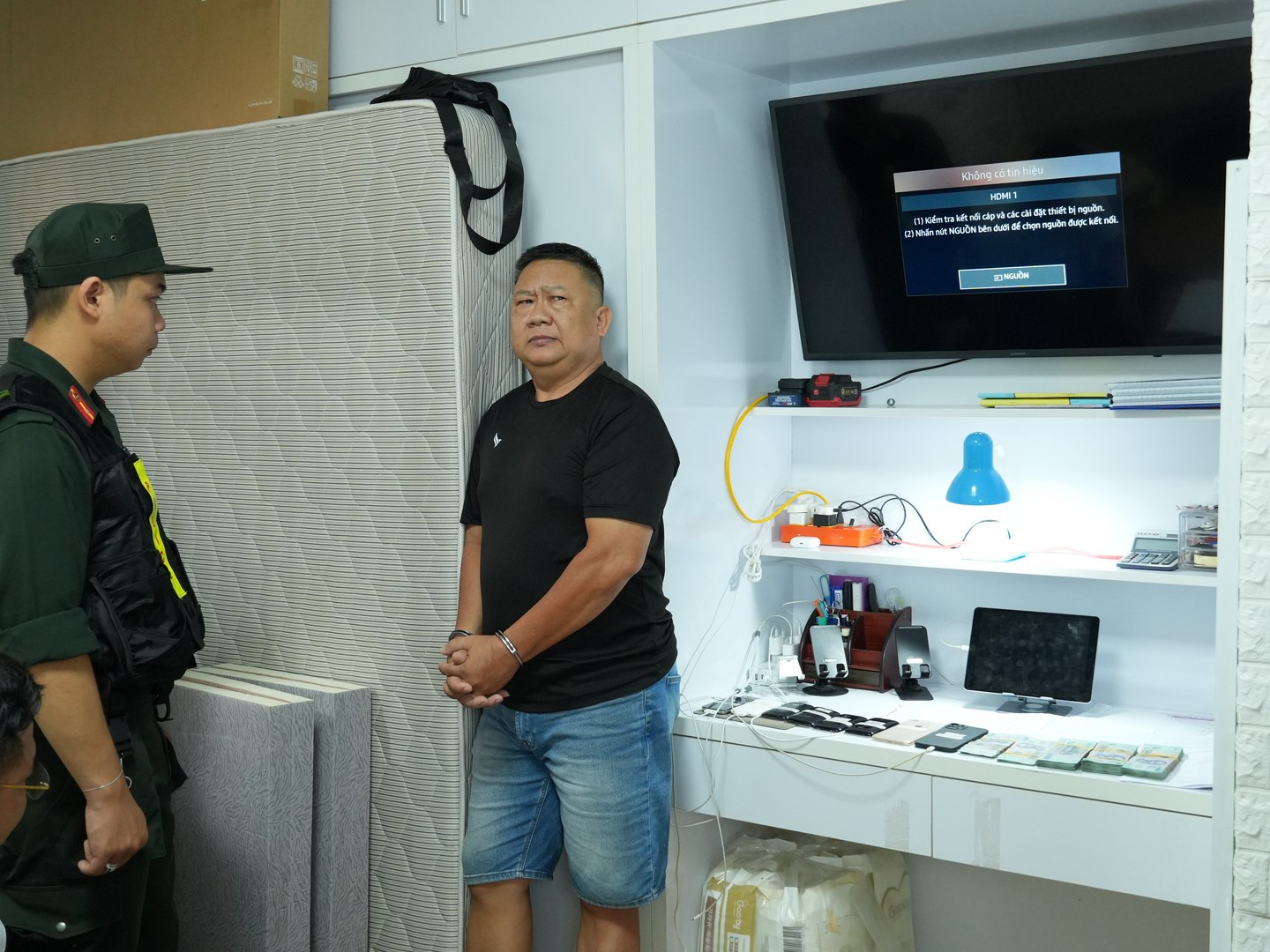 Các đối tượng liên quan tại cơ quan điều tra Công an thành phố Cần Thơ