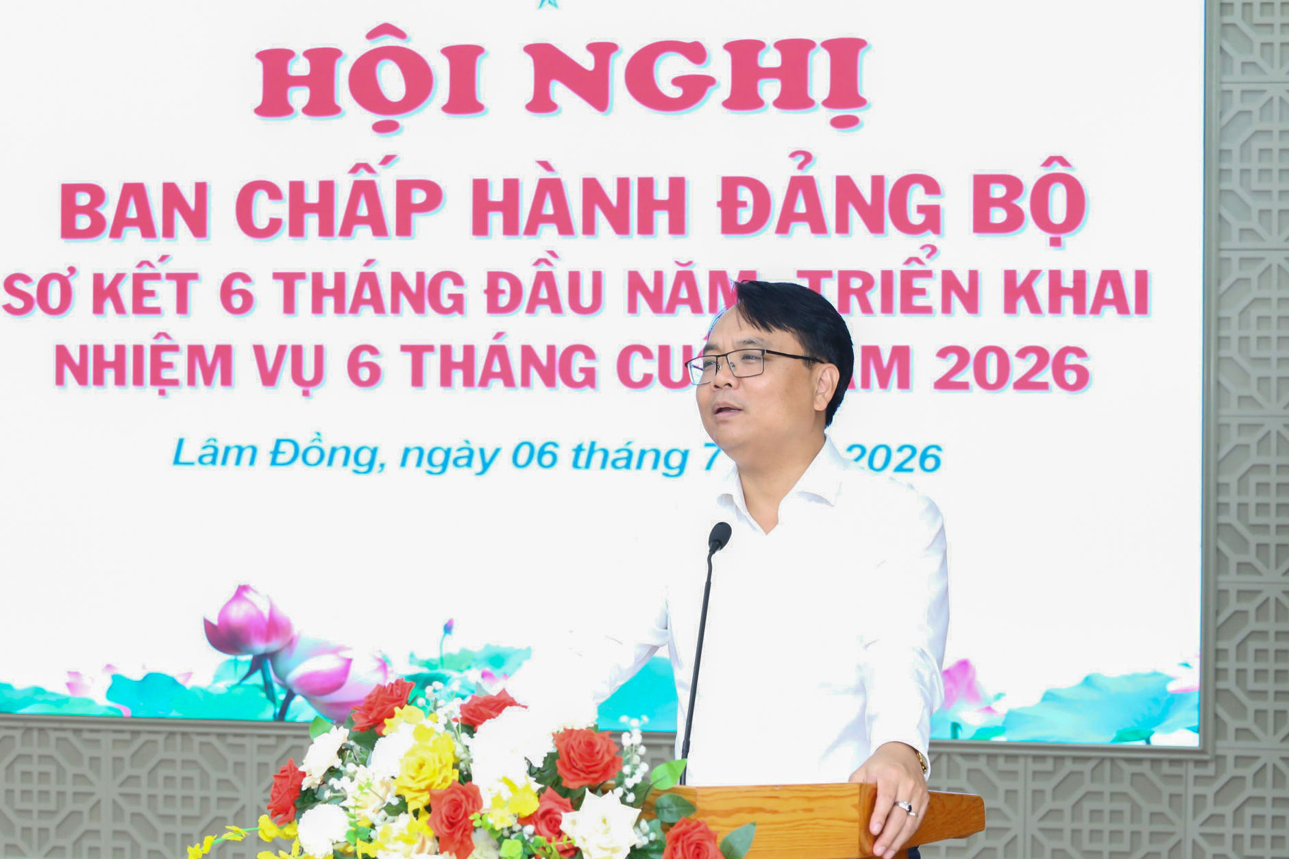 dong-chi-dang-hong-sy-pho-bi-thu-thuong-truc-tinh-uy-bi-thu-dang-uy-cac-co-quan-dang-tinh-lam-dong-phat-bieu-tai-hoi-nghi(1).jpg