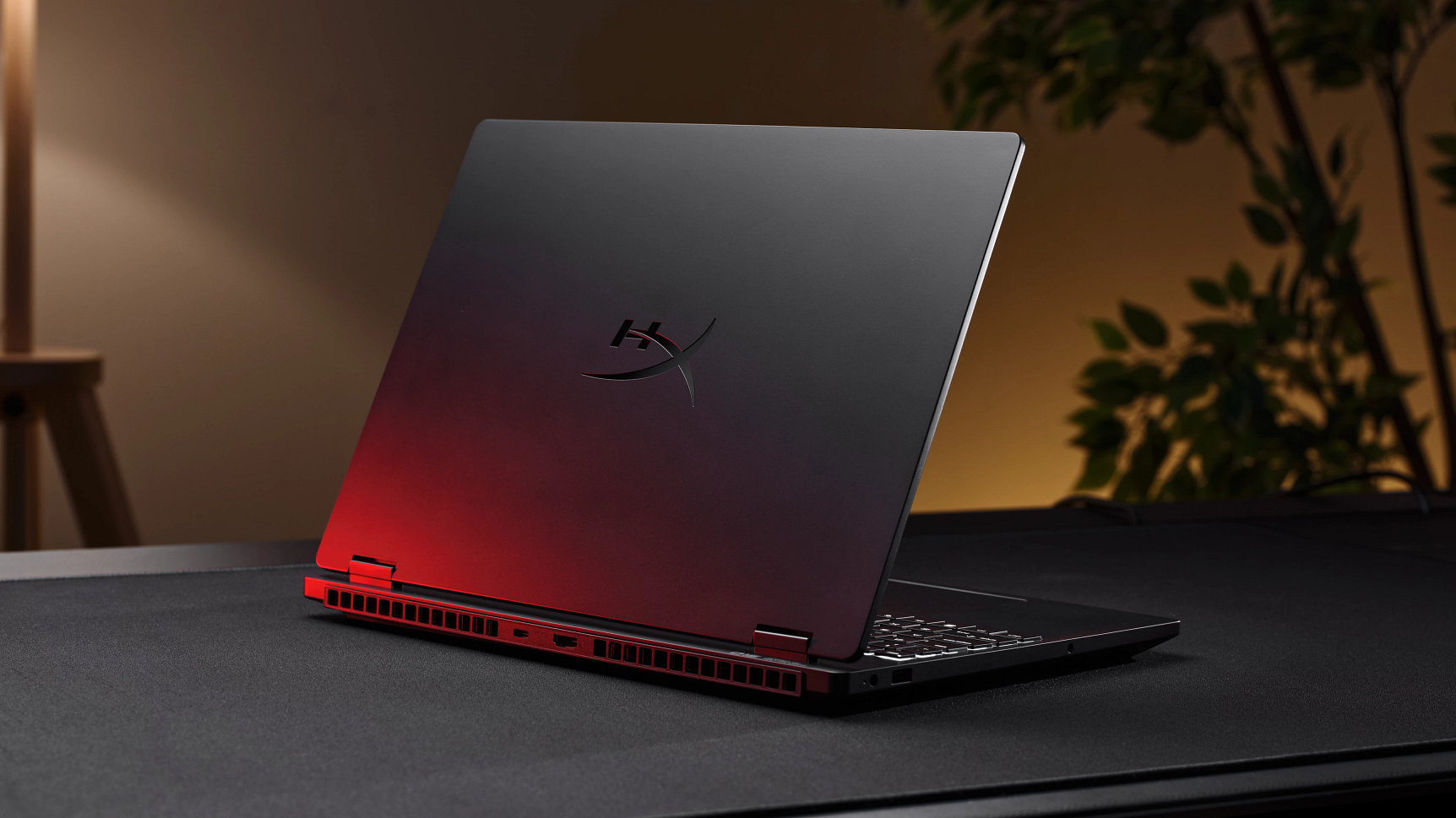 Thiết kế của HP HyperX Omen 15