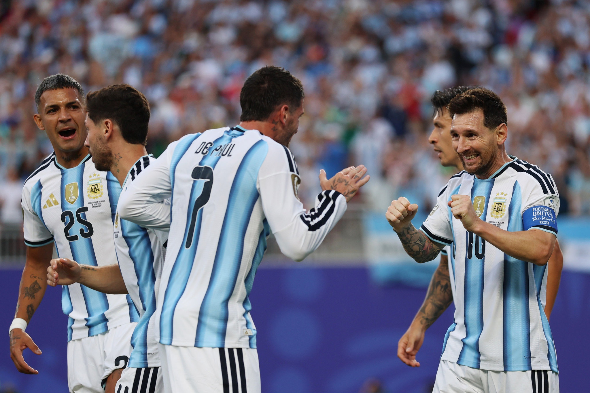 Argentina vs Ai Cập 2008 Aguero và Burdisso gieo buồn tại Cairo