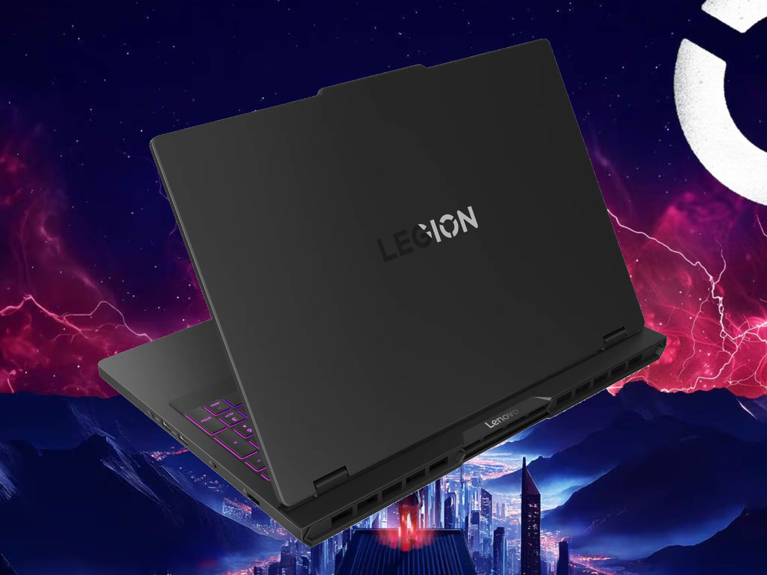 Lenovo Legion Pro 5 kết hợp Ryzen 9 9955HX và RTX 5070 12GB