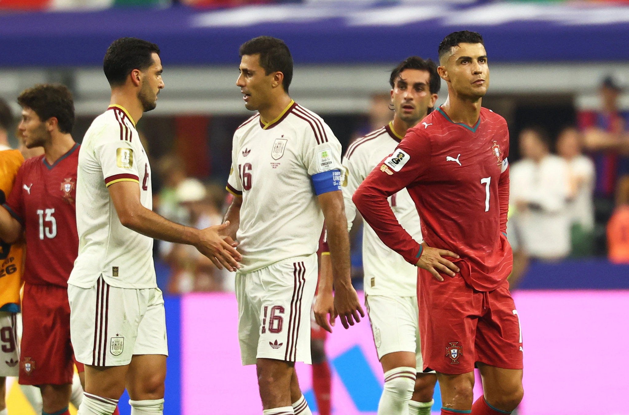 Hành trình World Cup của Ronaldo kết thúc tại Dallas