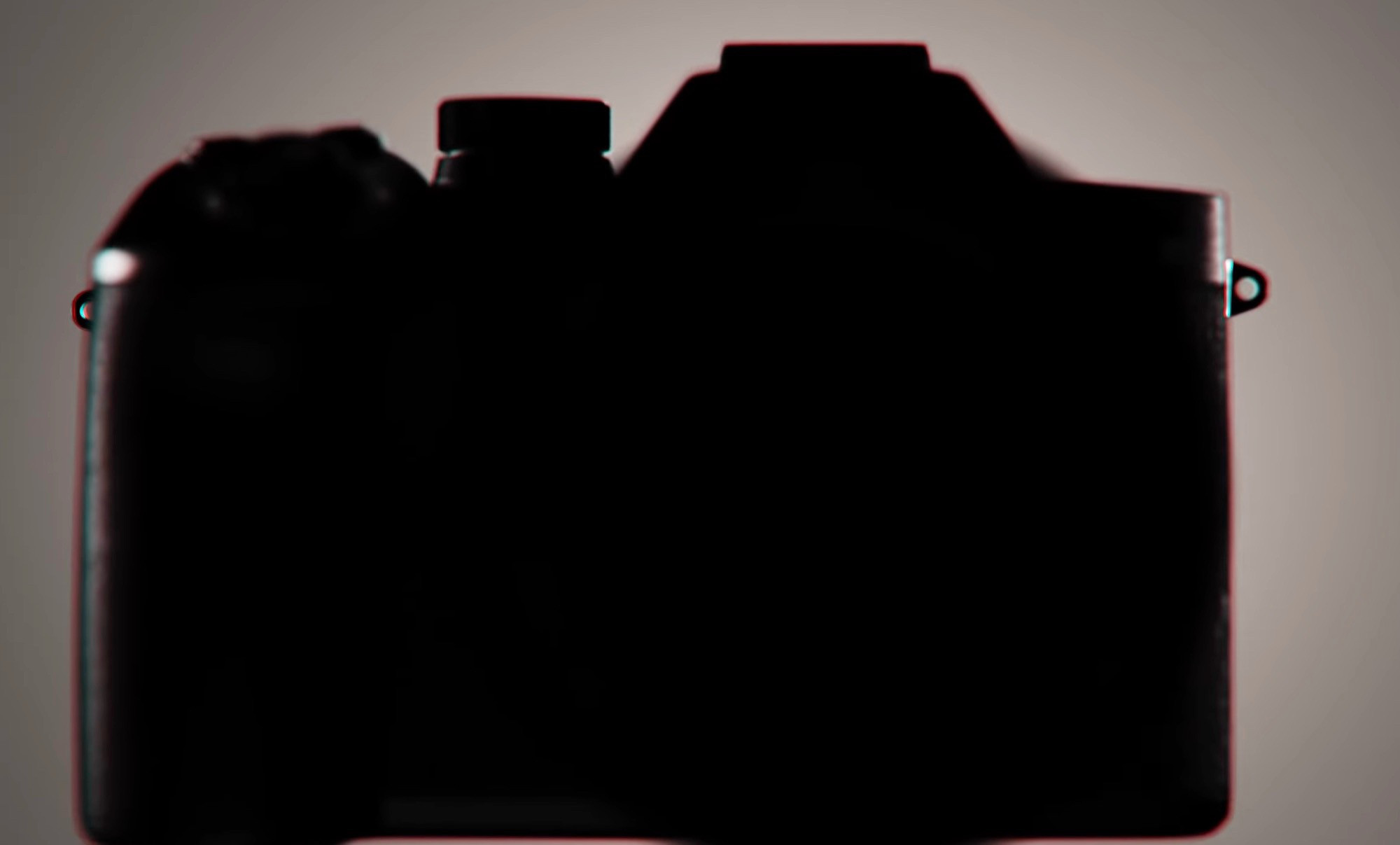 Thiết kế mới của Sony RX10 V