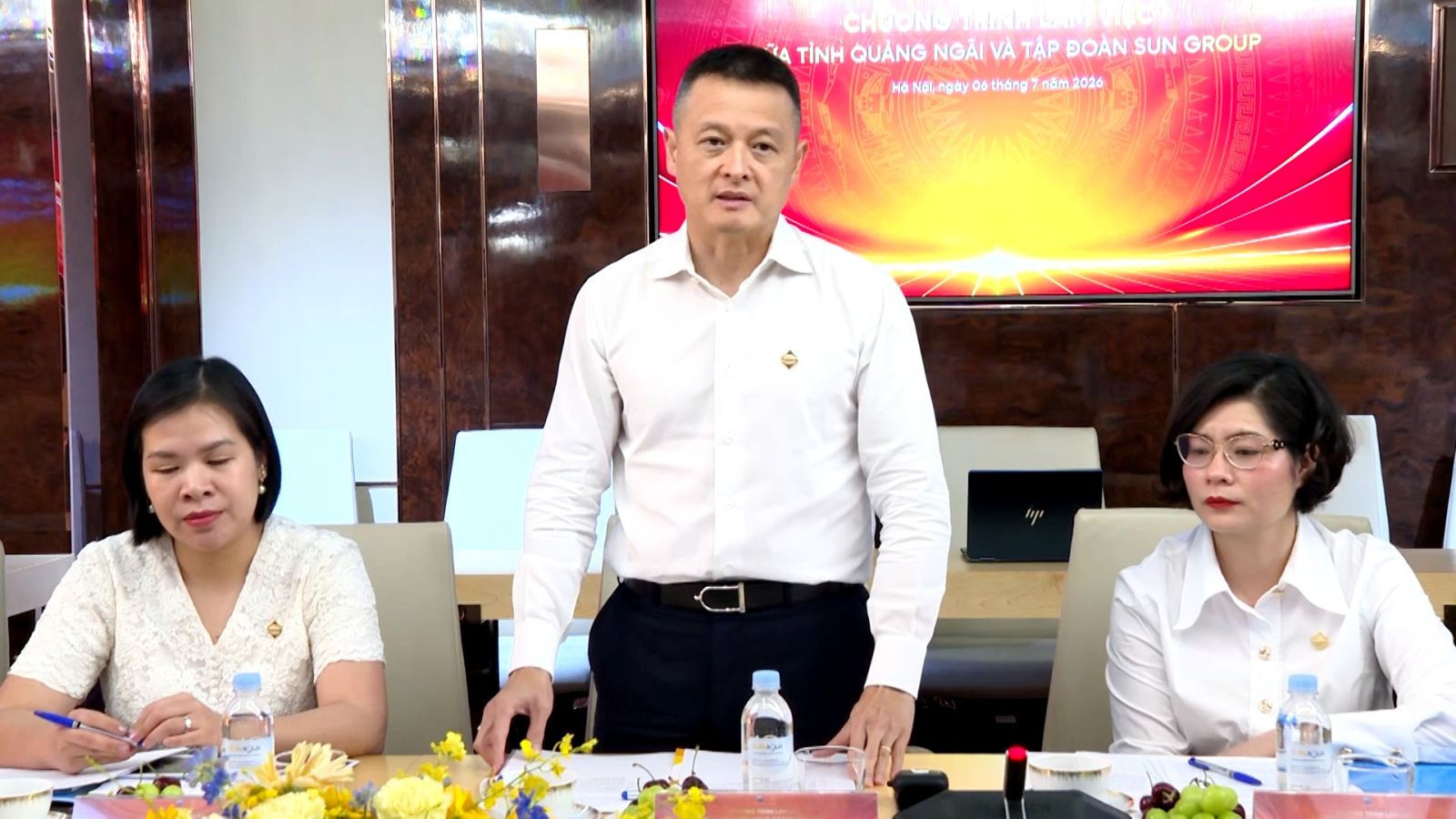 Chủ tịch HĐQT Tập đoàn Sun Group Đặng Minh Trường phát biểu về cam kết đầu tư tại Quảng Ngãi.