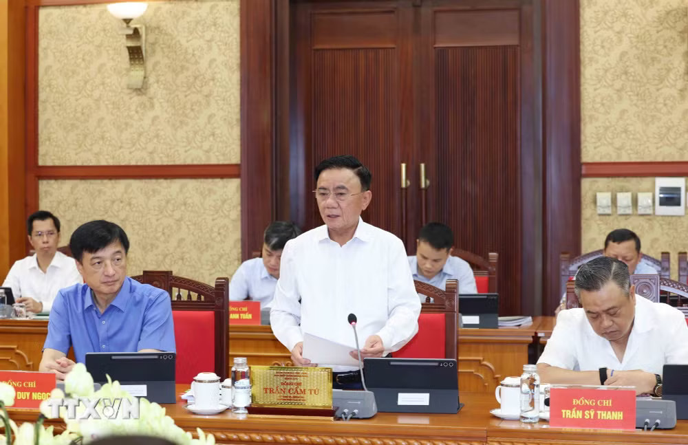 ttxvn-thuong-truc-ban-bi-thu-chu-tri-hop-so-ket-chuyen-doi-so-trong-cac-co-quan-dang-2.jpg