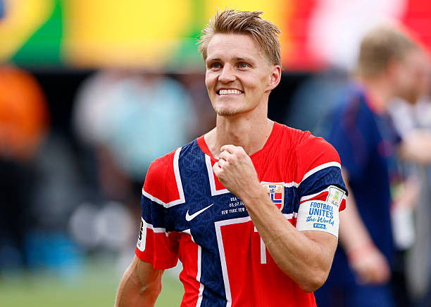 Martin Odegaard tin Na Uy có thể gây bất ngờ cho tuyển Anh