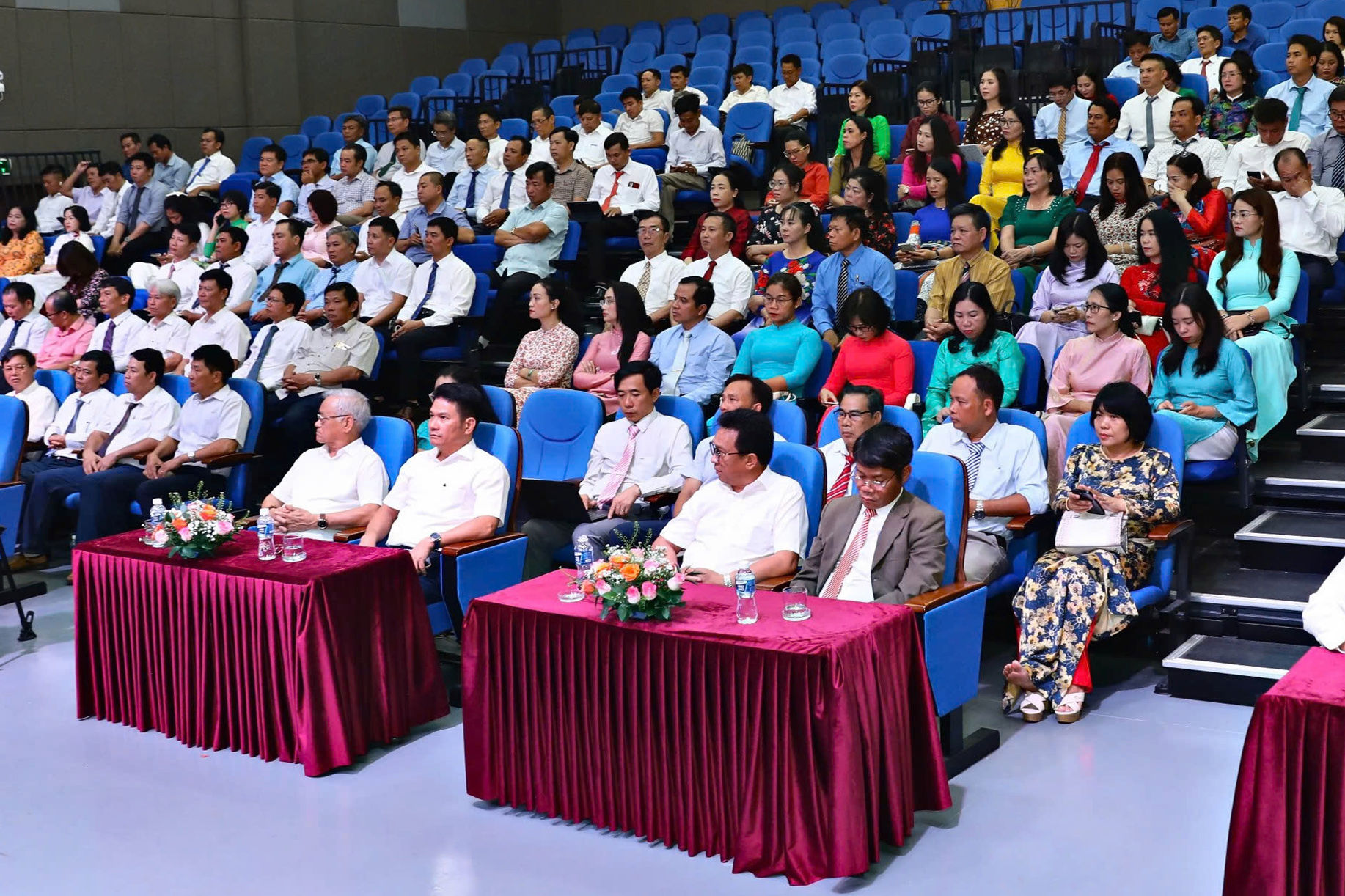 Các đại biểu dự phiên thứ nhất, Đại hội Hội Nhà báo tỉnh Lâm Đồng lần thứ I, nhiệm kỳ 2026 - 2031