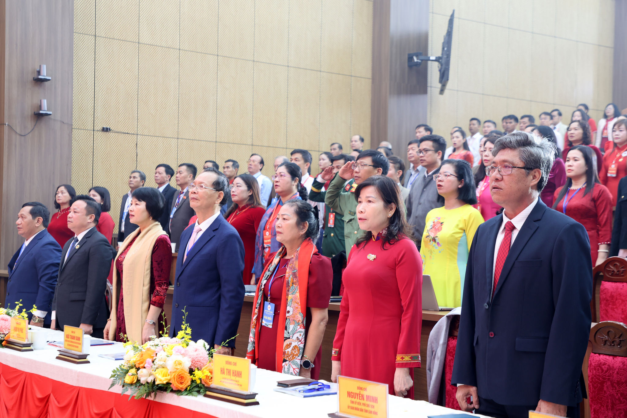 Dai hoi ctd 12