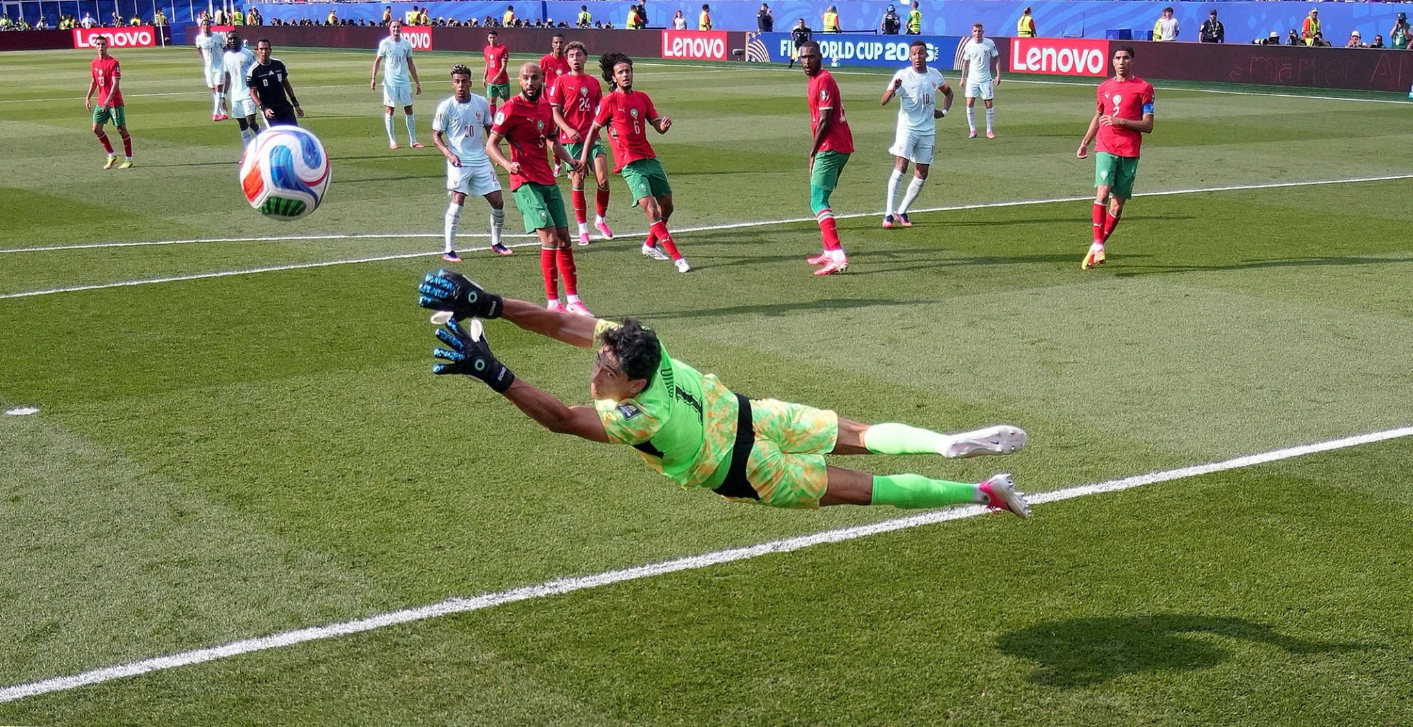 Khoảnh khắc Kylian Mbappe ghi bàn mở tỷ số cho đội tuyển Pháp