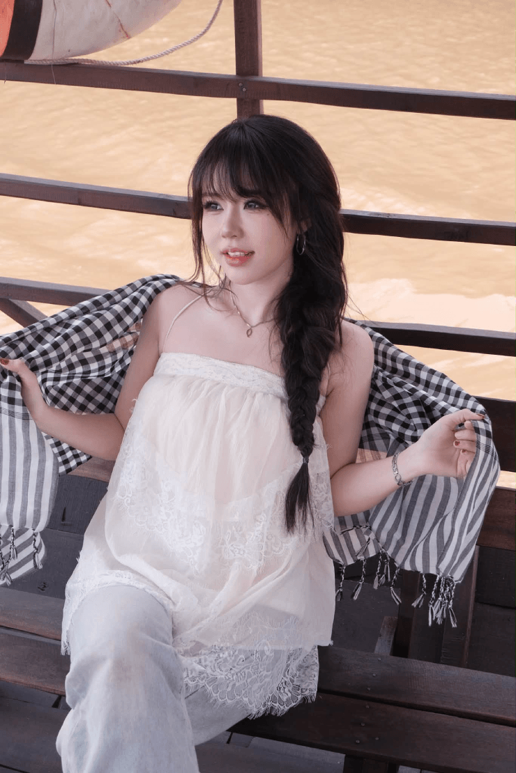 Hình ảnh đời thường của Diễm Quỳnh