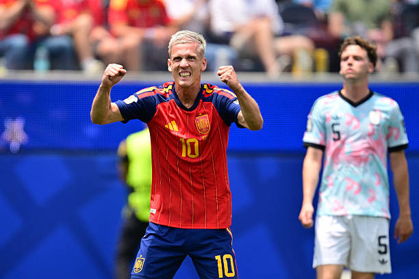 Dani Olmo thi đấu thiếu hiệu quả ở nửa sau trận đấu