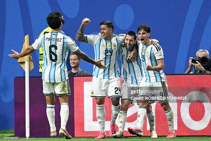 Lionel Messi mệt mỏi trong trận đấu với Thụy Sĩ tại World Cup 2026