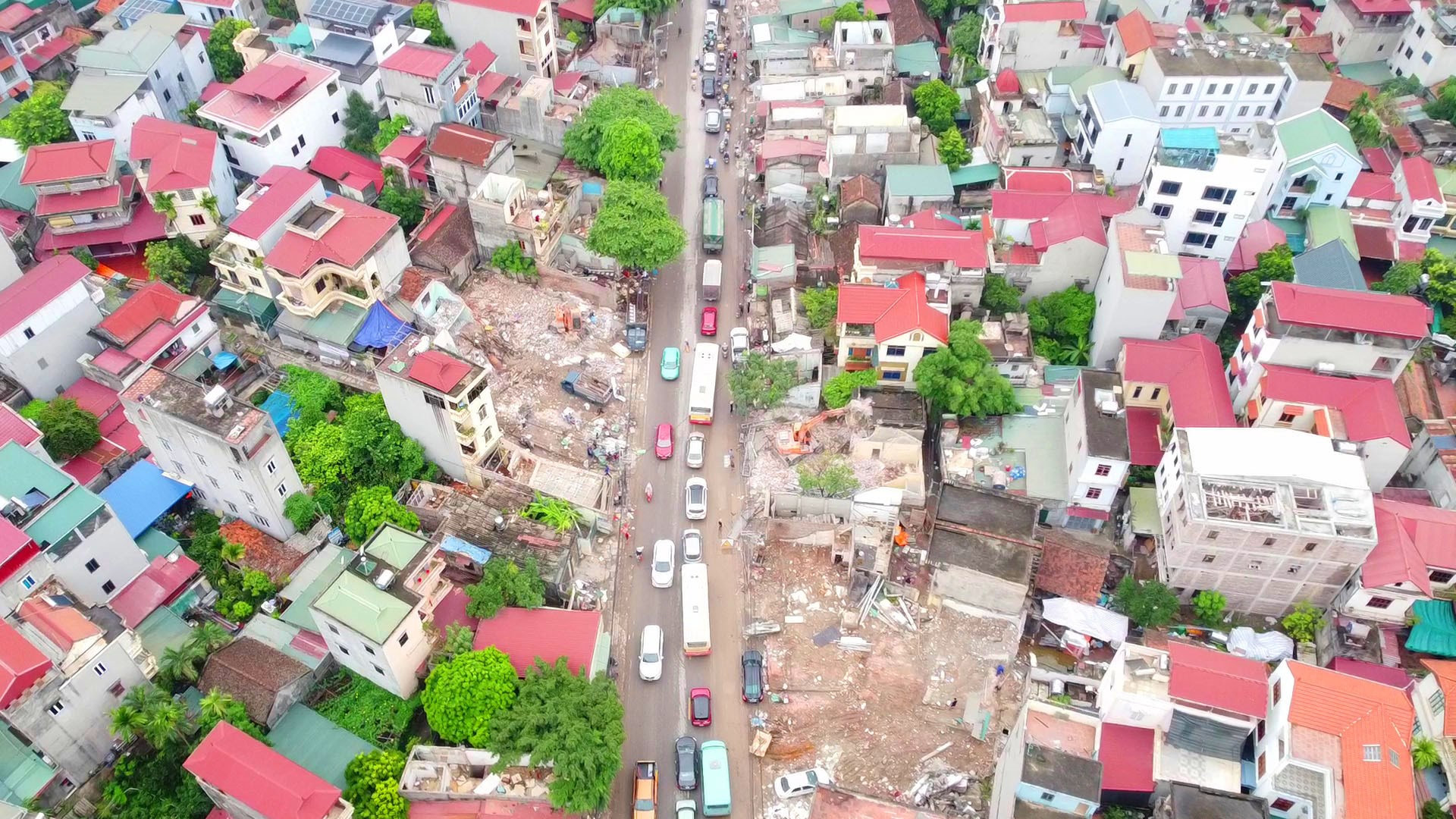 Công tác tháo dỡ công trình tại phường Yên Nghĩa