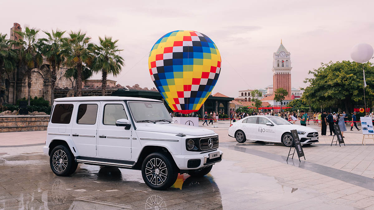 Mercedes-Benz G 580 thuần điện tại Thị trấn Hoàng Hôn